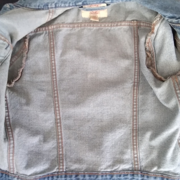 LEVI'S Red Tab Jean Jacket - Picture 7 of 14